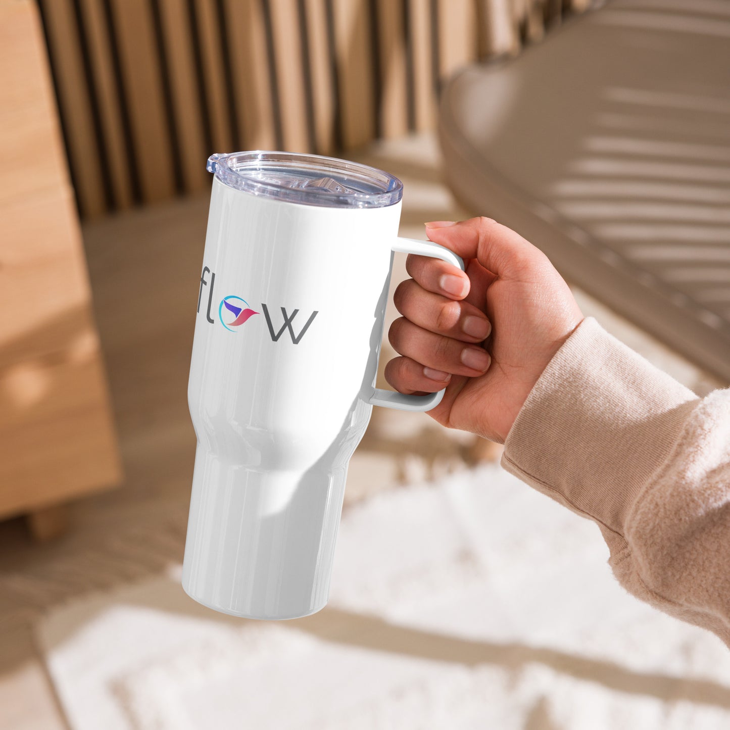 nectarflow travel mug with a handle
