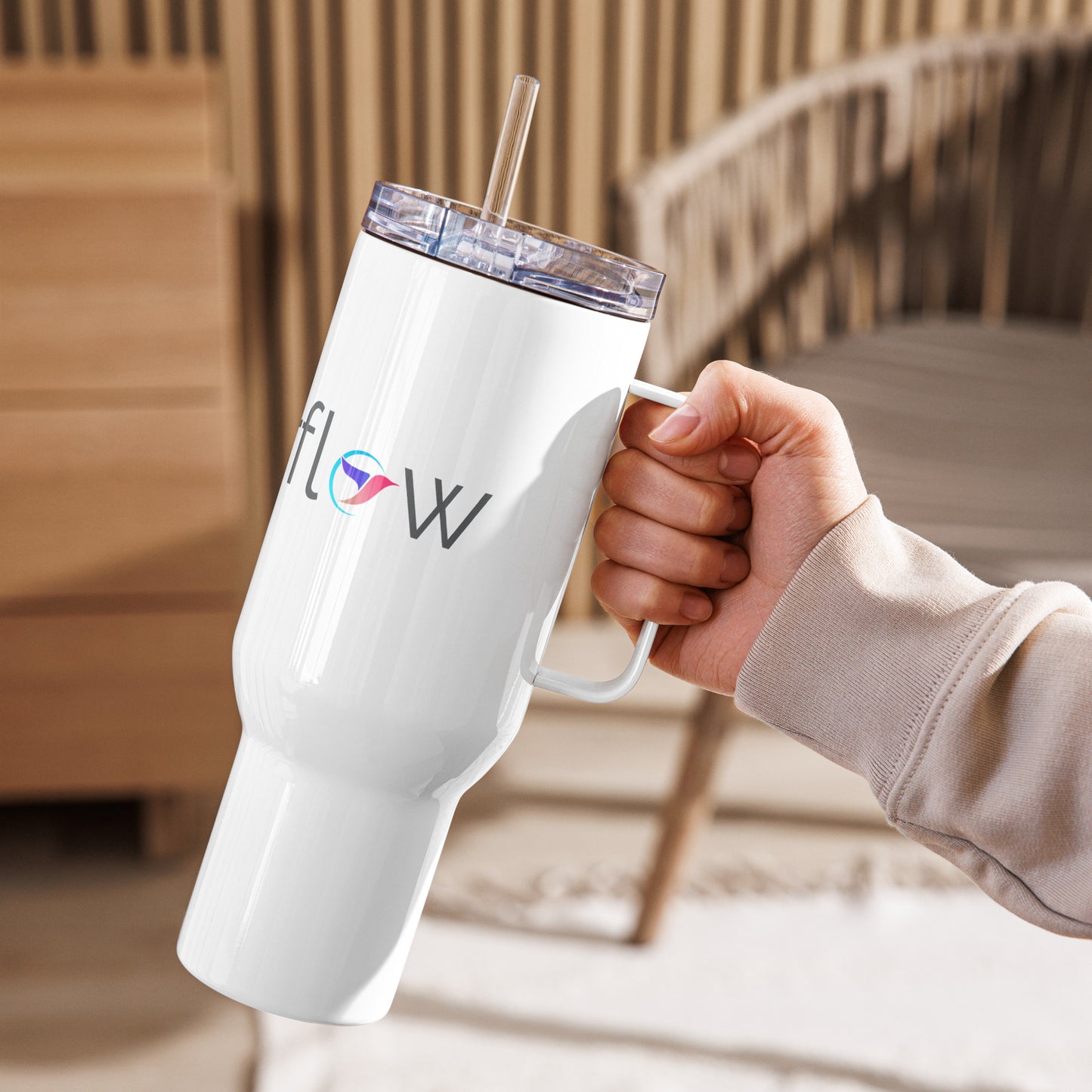 nectarflow travel mug with a handle